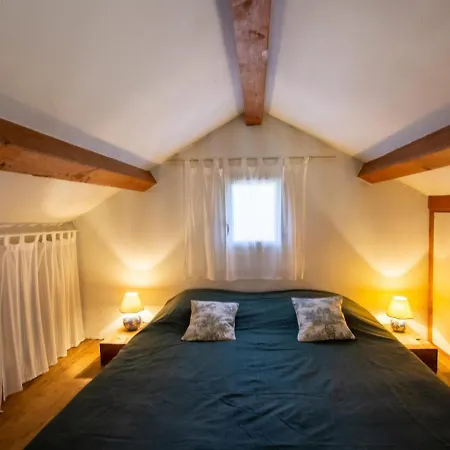 Apartment De Charme En Perigord Avec Piscine, Jardin, Wifi Et Equipements Complets - Fr-1-616-321 *