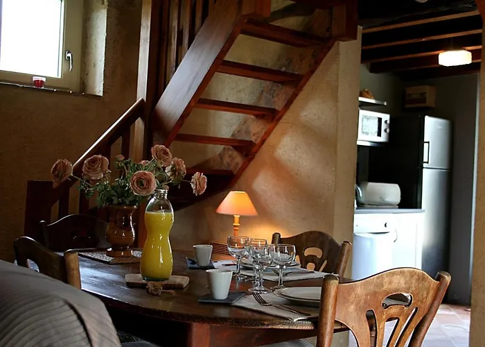 De Charme En Périgord Avec Piscine, Jardin, Wifi Et équipements Complets - Fr-1-616-321