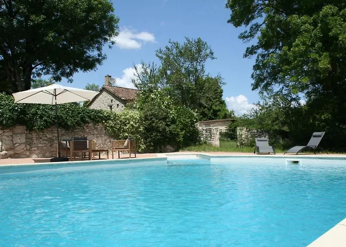 De Charme En Perigord Avec Piscine, Jardin, Wifi Et Equipements Complets - Fr-1-616-321